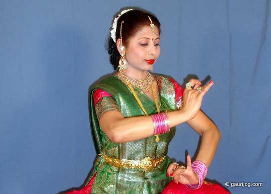 Gauri Jog Kathak Dancer